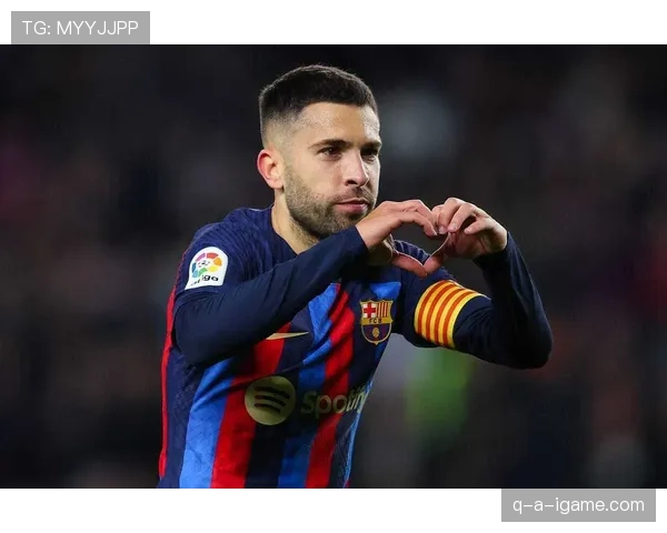 阿尔巴防守技巧广受赞誉，专家称其为球队不可或缺的核心