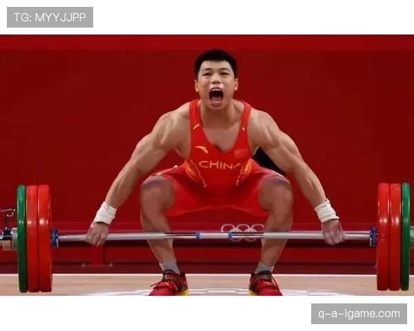 谌利军比赛里严肃得像教官，场下居然秒变买买买狂魔？