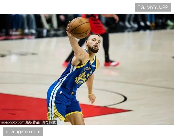 乔丹·普尔突破造杀伤效率超库里，助勇士拉开进攻空间