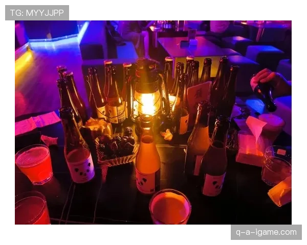 扎克拉文训练完直接去夜店蹦迪？这体力分配也太离谱了